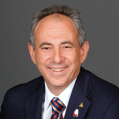 Desmond Schatz